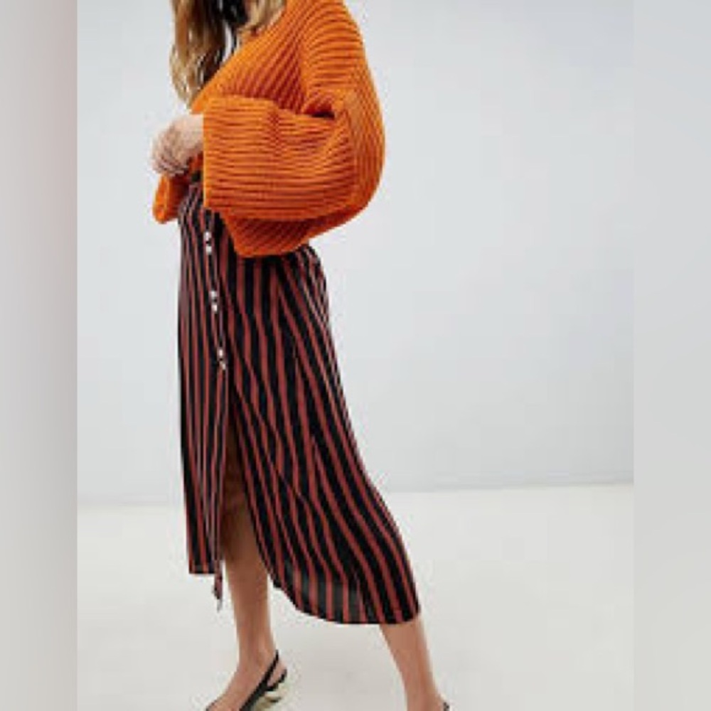 Striped midi skirt